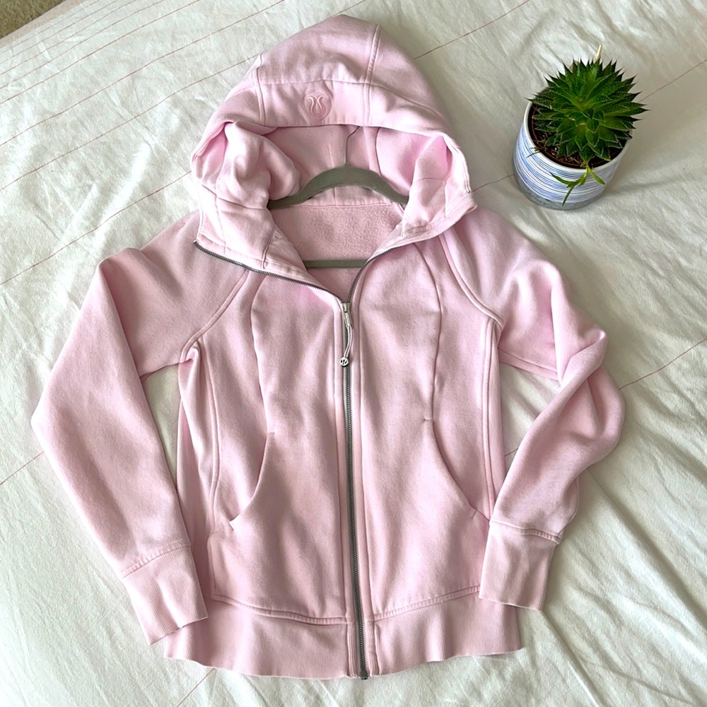 Lululemon Scuba Hoodie in baby pink